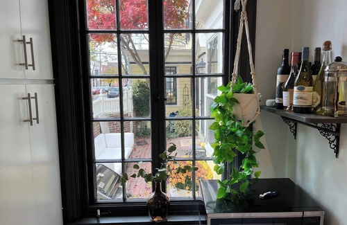 Downtown Harrisburg Casa | Charming, Newly-Renovated, & Centrally-Located Home in Downtown Harrisburg