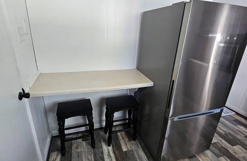 Danville Casa | Charming newly renovated 2-bedroom house with AC, WiFi in nice neighborhood