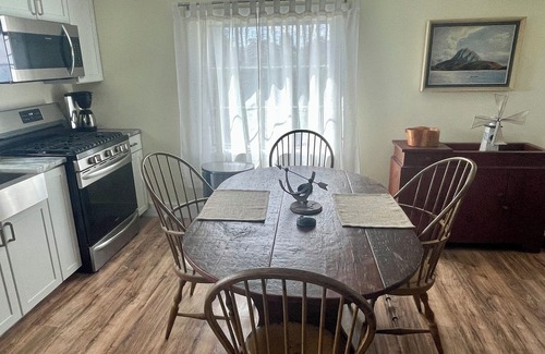 Lubec Cabaña | Charming Newly-Renovated Waterfront Cottage in Lubec