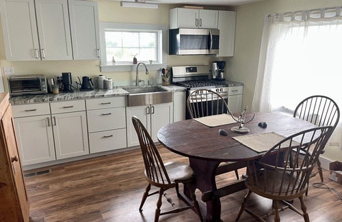 Lubec Cabaña | Charming Newly-Renovated Waterfront Cottage in Lubec