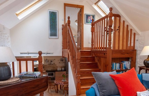 Newport Cabaña | 2 bedroom accommodation in Newport