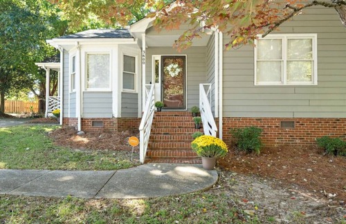 Northeast Raleigh Casa | Charming North Raleigh Home