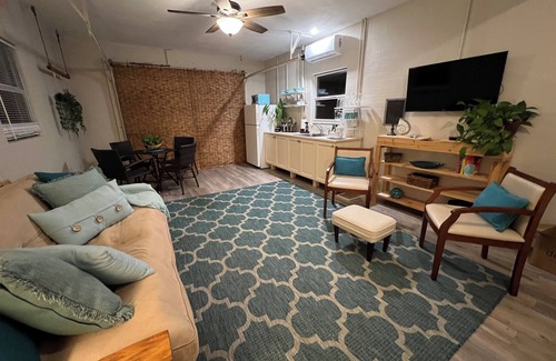 South Daytona Apartamento | Charming Old Florida 1-bedroom apartment with WiFi, AC in lovely South Daytona