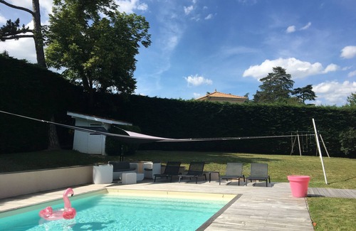 Dommartin Casa | Charming old house, renovated contemporary, 250 m2, with magnificent swimming pool