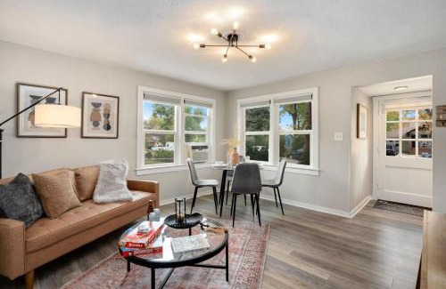 Capitol Hill Casa | Charming Old Town Bungalow with Free Cruiser Bikes
