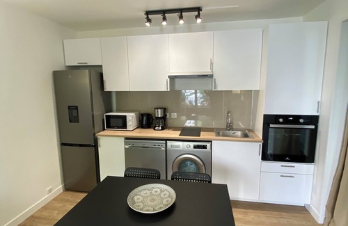 Colombes Apartamento | Charming one-bedroom apartment in colombes (92)