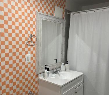 Washington Apartamento | Charming One Bedroom near JBAB