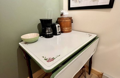 Old Forge Apartamento | Charming one bedroom on Main St