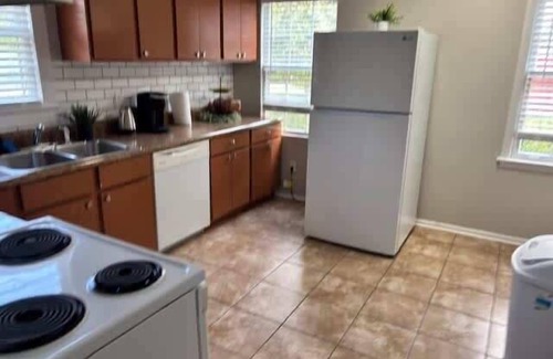 Griffin Heights Casa | Charming Original 1954 Home just Blocks from FSU