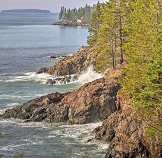Owls Head Casa | Charming Owls Head Retreat 2 Mi to Rockland Coast