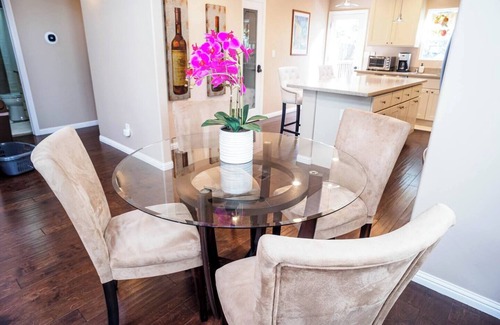 Pacific Grove Casa | Charming Pacific Grove Retreat 3bd/2bath