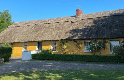 Adare Cabaña | Charming Pair of Irish Cottages in enchanting Adare Countryside