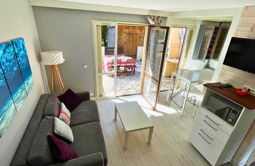 Le Penon Apartamento | Charming patio villa in the heart of the forest