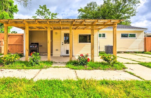 West Pensacola Casa | Charming Pensacola Cottage - 4 Mi to Downtown