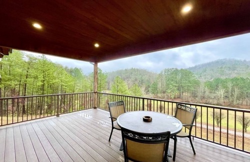 Tellico Plains Cabina | ¡Nuevo listado! Sapphire Bear - 2 dormitorios, 1 baños, duermen 4