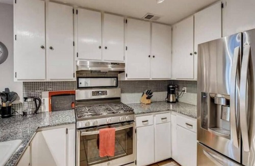 Whittier Casa | Charming Private 2BDR Near All Things Downtown