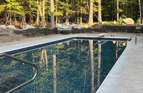 Sebago Casa | Charming private 3-bedroom on 3 acres in Sebago, Pool, Hot Tub, Large Firepit