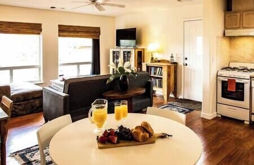 West Sedona Casa | Charming Private Cozy Suite one bedroom with views