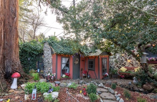 Southwestern Sacramento Apartamento | Charming, private en-suite in Land Park