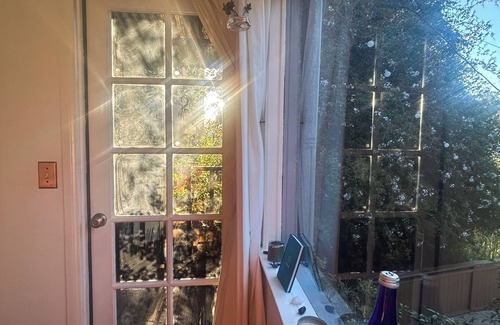 Elysian Heights Casa | Charming private house in the heart of Echo Park, surrounded by beautiful nature