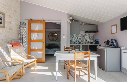 Soubise Casa | Encantadora casa rural tranquila para 2 personas, entre naturaleza y océano
