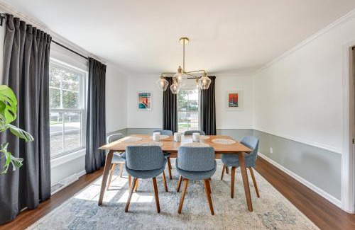 Racine Casa | Charming Racine Home - Walk to Lake Michigan!