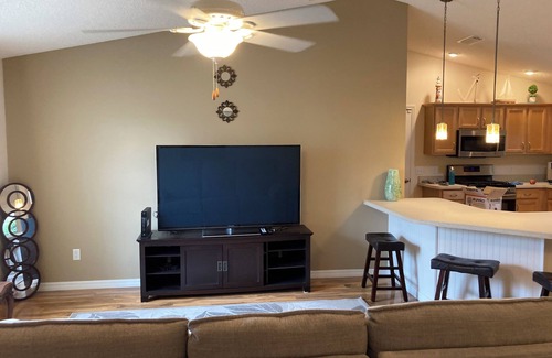 The Villages Casa | Charming Ranch with prime Location! Just west of Buena Vista Blvd between 466's