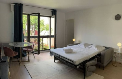 Neuilly-sur-Seine Apartamento | Charming renovated T1 Neuilly-sur-Seine : Mobility lease