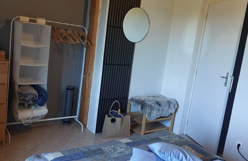 Lacour Cama Y Desayuno | Charming renovated farmhouse with large pool