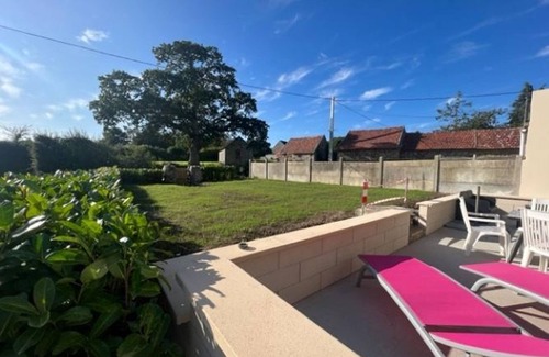 Besneville Cabaña | Casa contemporánea con jardín cercano a la costa de Cotentin