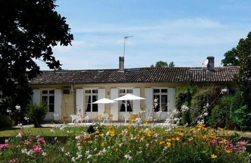 Cestas Casa | Encantadora casa con gran parque para 10 personas en Cestas cerca de Burdeos