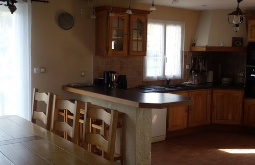 Houssay Cabaña | Encantadora casa rural con chimenea, jardín y juegos infantiles entre Vendôme y Lavardin