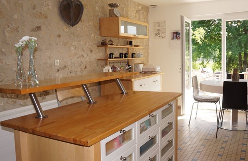 Pomport Casa | Périgord restaurado con encanto, Domus vinea