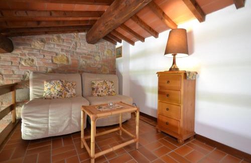 Montaione Apartamento | Charming Retreat in Montaione