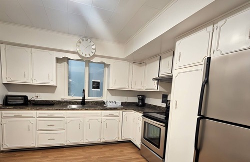Marshallton Casa | Charming Retreat in CoaltownShip