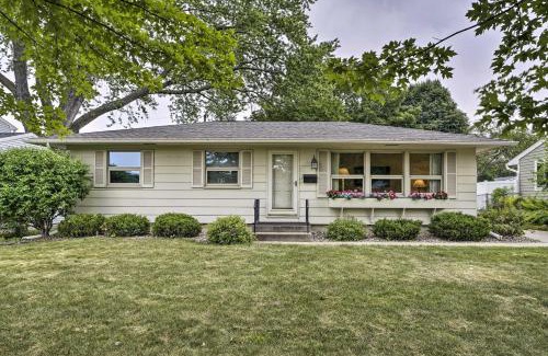 Rochester Casa | Charming Rochester Home - 2 Mi to Mayo Clinic!