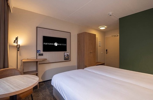Arcen Hotel | Charming Room w/ 2 Twin Beds + Close to National Park De Maasduinen
