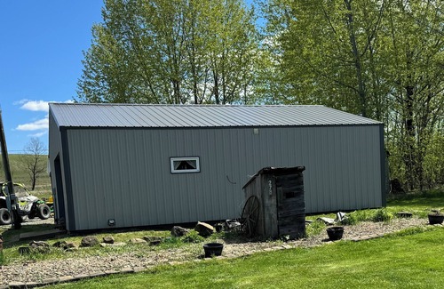 Madera Cabaña | Charming Rustic cottage in houtzdale not far from PSU State college Pennsylvania