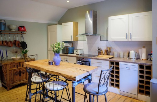 Blairgowrie Casa | Charming, rustic & well equipped garden cottage