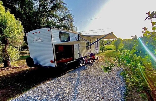 Mercedes Casa | Charming rv! 3 min from outlet mall