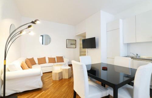 Porta Venezia Apartamento | Charming San Babila Apt.