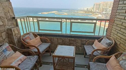 Ar-Raml 1 Apartamento | Charming Seaview Condo in Gleem G10