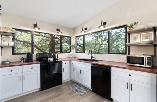 West Sedona Casa | Charming Sedona ~ Casita w/ Stunning Views