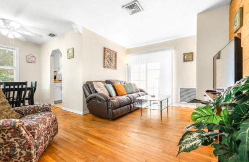 Old Seminole Heights Casa | Charming Seminole Heights Getaway