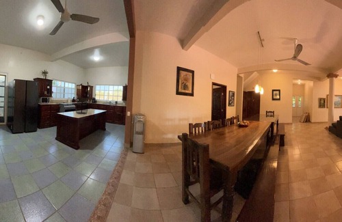 Barra de Colotepec Casa | Casa Encantadora cerca de playa ~ Piscina Privada