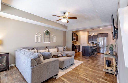 Shepherdsville Casa | Charming Shepherdsville Cozy Home with Lakeside views