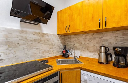 Osmanbey Apartamento | Distinguished Flat with Dreamy Backyard in Sisli