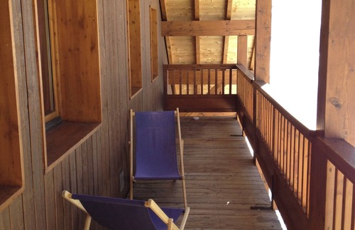 Oz Chalet De Esquí | Encantador chalet de ski-in-ski-out (para 10 personas en 5 habitaciones)