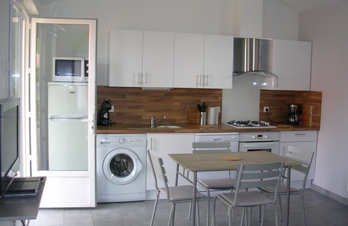 Gujan-Mestras Casa | REFUGIO DE PEQUEÑA CASA CON ENCANTO PEQUEÑO REFUGIO Servicio de calidad