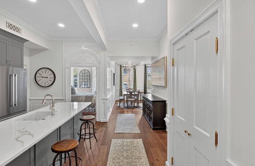 South of Broad Apartamento | Charming South of Broad Condo, Heart of Downtown Charleston